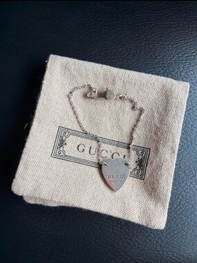 Gucci Green Box with Silver Heart Necklace